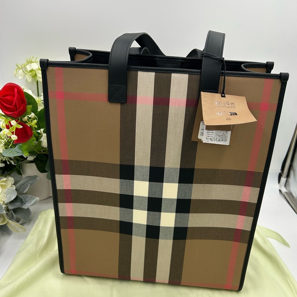 Burberry classic check book tote bag made in Italy - Picture 2 of 12
